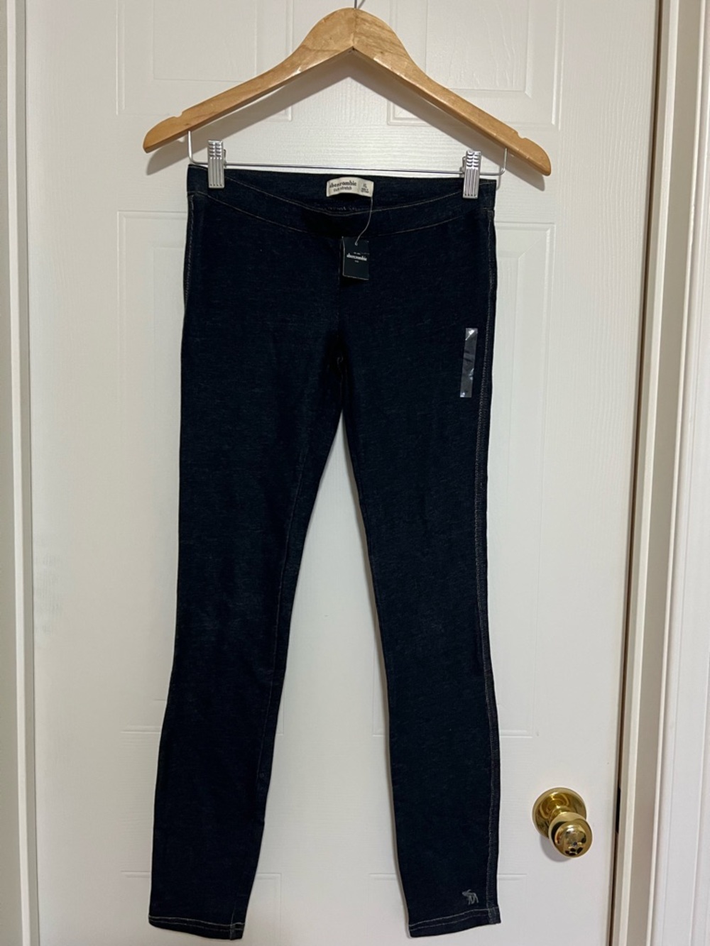 BNWT- abercrombie kids Slim Fit Dark Blue Jean Leggings
